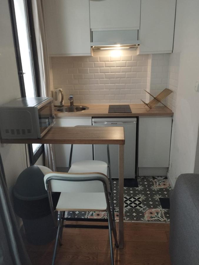 Studio 11 Calme Quartier Central, Animé, Proche Metro *